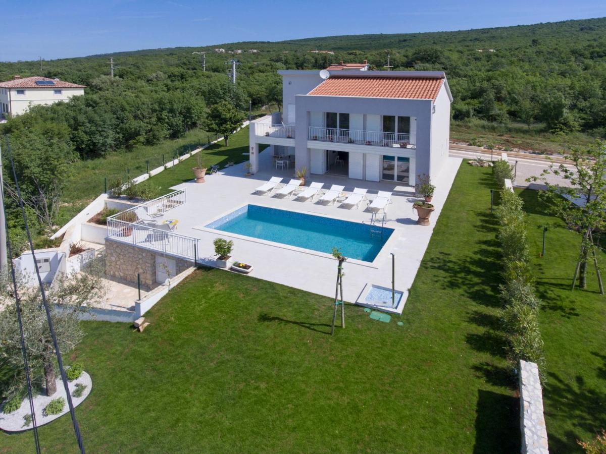 Villa Debora Diminići Exteriör bild